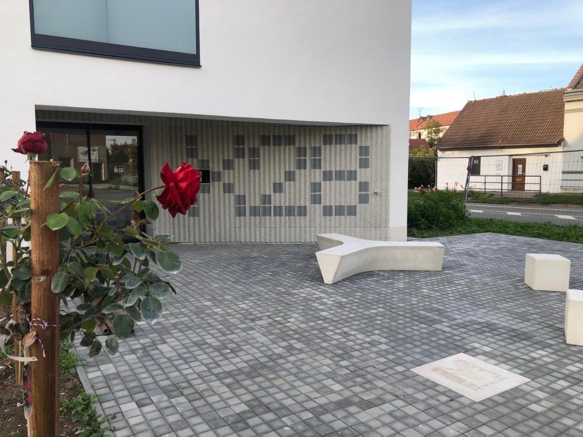 Apartman X28 Mikulov Zewnętrze zdjęcie