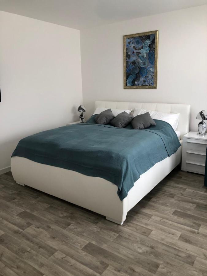 Apartman X28 Mikulov Zewnętrze zdjęcie