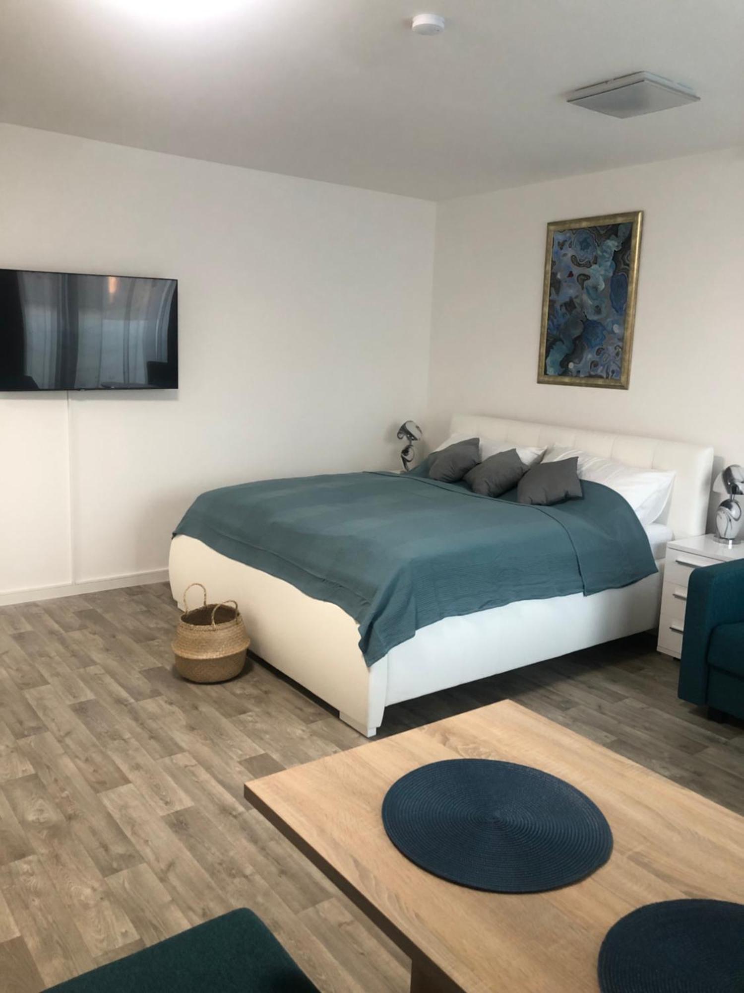Apartman X28 Mikulov Zewnętrze zdjęcie